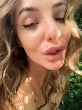 Stripchat Best Webcam of Night_dreams