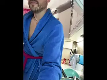 Stripchat Live Porn of MartinBrandon