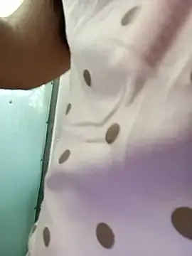 Stripchat Live Sex Cam of NgocQuyen2K