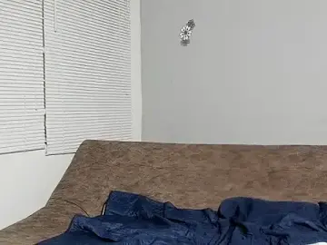 Stripchat Sex Cam of Lala_fluffy