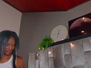 Stripchat Live Sex Cam of nahomi_campbell