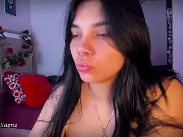 Stripchat Free Live Porn of victoriaasaenz_