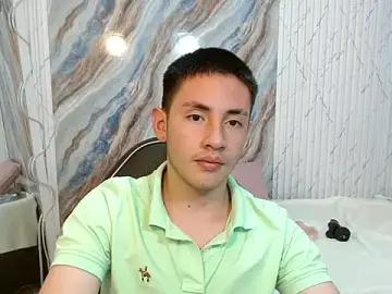 Stripchat Adult Video Chat of Andres_Tay