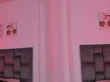 Stripchat Live Sex Cam of Isabella_Moon9