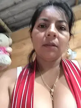 Stripchat Live Sex Cam of Tamaraxxx_hot