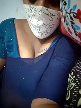 Stripchat Adult Webcams of Tamil_Hot_HoneyBee