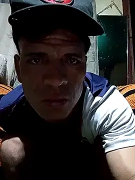 Stripchat Free Live Porn of daviz1987