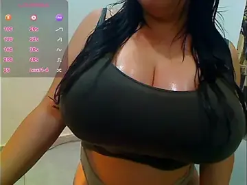 Stripchat Live Porn of Bigcocksexyluisa