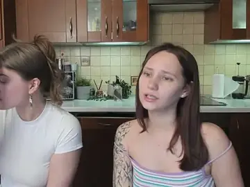 Stripchat Sex Chat of HotCaramellsTV