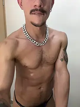 Stripchat Best live sex cam show of lazzon_bastion