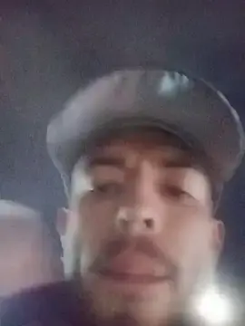 Stripchat Free Porn Cam of Aaronkiller