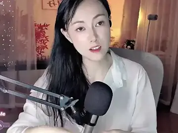 Stripchat Nude Webcam of noomi-1111
