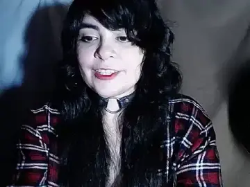 Stripchat Live Sex Cam of DarkRoseUwU