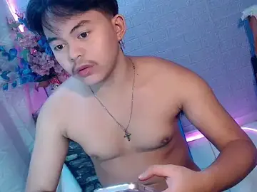 Stripchat Adult Webcam of Bigboy_Hiro