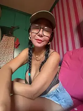 Stripchat Adult Webcam of sweetieme