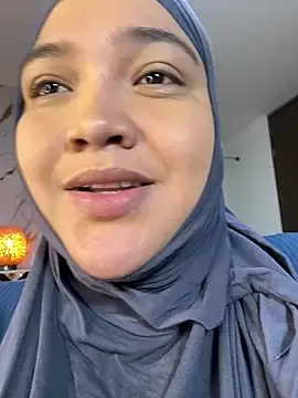 Stripchat Live Porn of sweetmuslim01