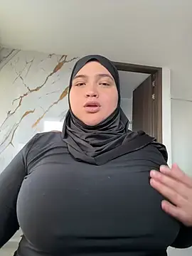Stripchat Adult Webcam of sweetmuslim01