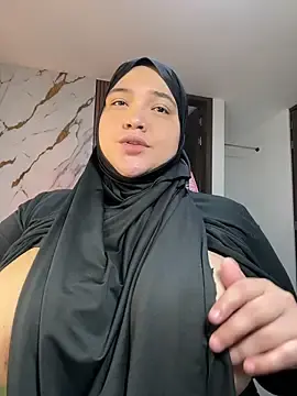 Stripchat Adult Webcams of sweetmuslim01