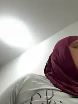 Stripchat Live Porn of sweetmuslim01