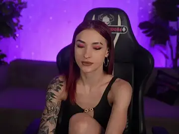Stripchat Sex Cam of Magnetic_Mia_