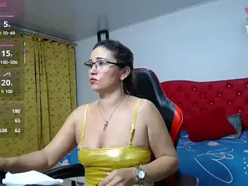 Stripchat Live Porn of noelia_milf19