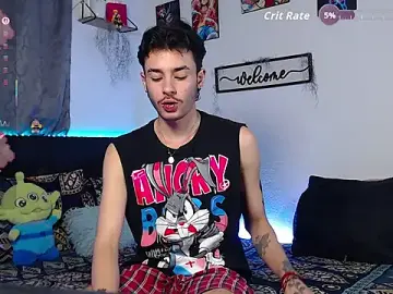 Stripchat Live Sex Cam of kyle_clint07