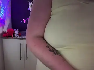 Stripchat Adult Webcam of xopeachybaby