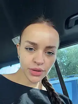 Stripchat Nude Webcam of AngelinaTeller