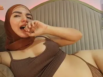 Stripchat Watch Live Sex Cams of dalilasaadi_