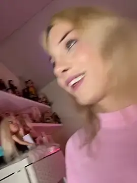 Stripchat Live Porn of devlin_nurmi