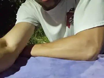 Stripchat Watch Live Sex Cams of sloppytopkins