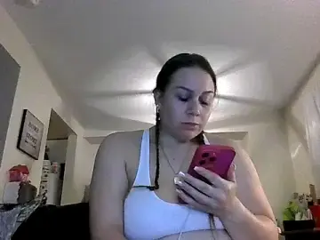 Stripchat Free Porn Cam of thedevinemama