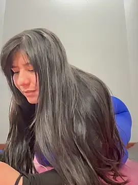 Stripchat Sex Cam of kim_monti
