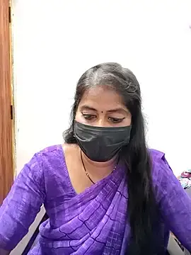 Stripchat Live Sex Cam of tamil_Sigappu_Roja