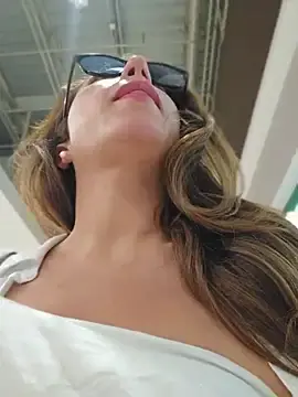 Stripchat Watch Live Sex Cams of Karen_San_Miguel