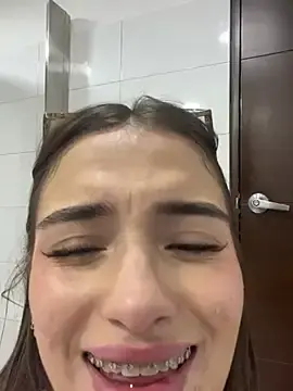 Stripchat Free Live Porn of Sweet_Milaa1