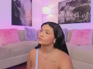 Stripchat Sex Cam of alaia7h