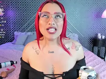 Stripchat Free Live Porn of Camilaa_vega1