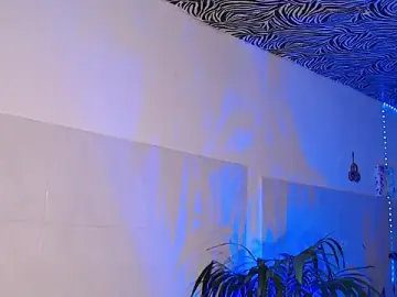 Stripchat Live Sex of KimberlyXtreme