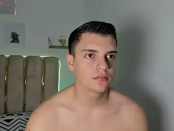 Stripchat Free Porn Cam of james_carter1