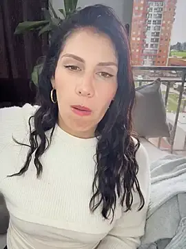 Stripchat Live Porn of Alysson--