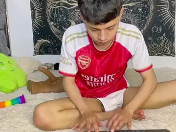 Stripchat Best Webcam of Andy_Belier23
