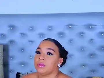 Stripchat Live Sex Cam of EileenBenzon