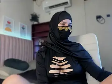 Stripchat Adult Webcam of _SweetAmira_