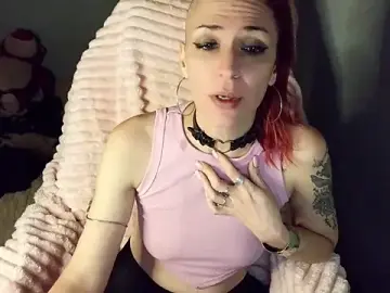 Stripchat Adult Webcam of solcito198