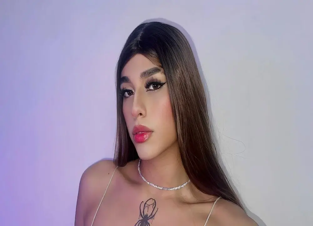Ari_Miaxx