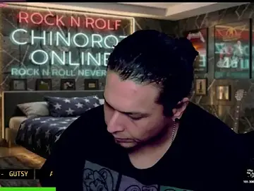 Stripchat Free Live Porn of chino_roz