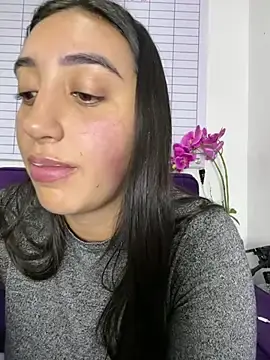 Stripchat Sex Cam of Hannahoff