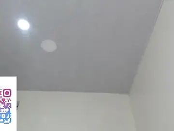 Stripchat Sex Chat of Kitty_Mifl