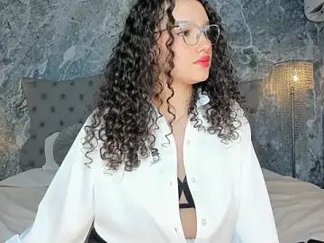 Stripchat Sex Chat of LucyLovelyy